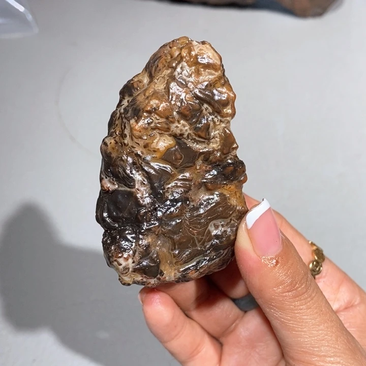 玛瑙/玉髓车挂合金石****缘93