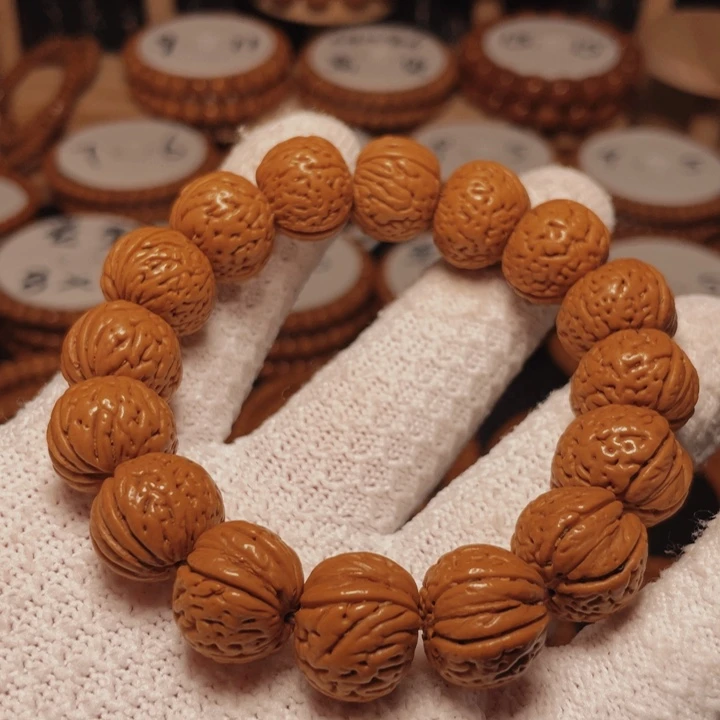 把件桃核桃核原皮