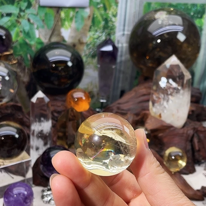 水晶未镶嵌珠宝半成品