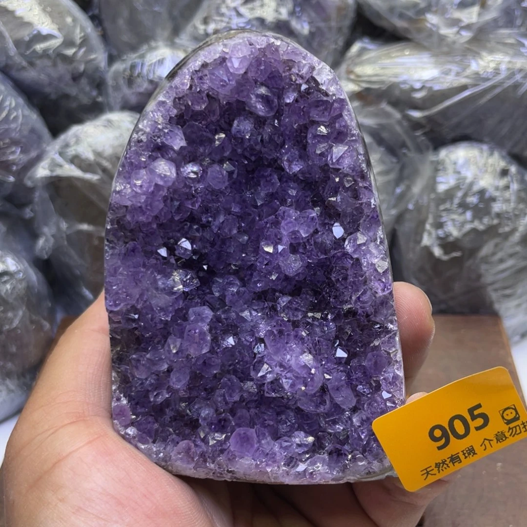 未镶嵌水晶大型摆件（非配饰）