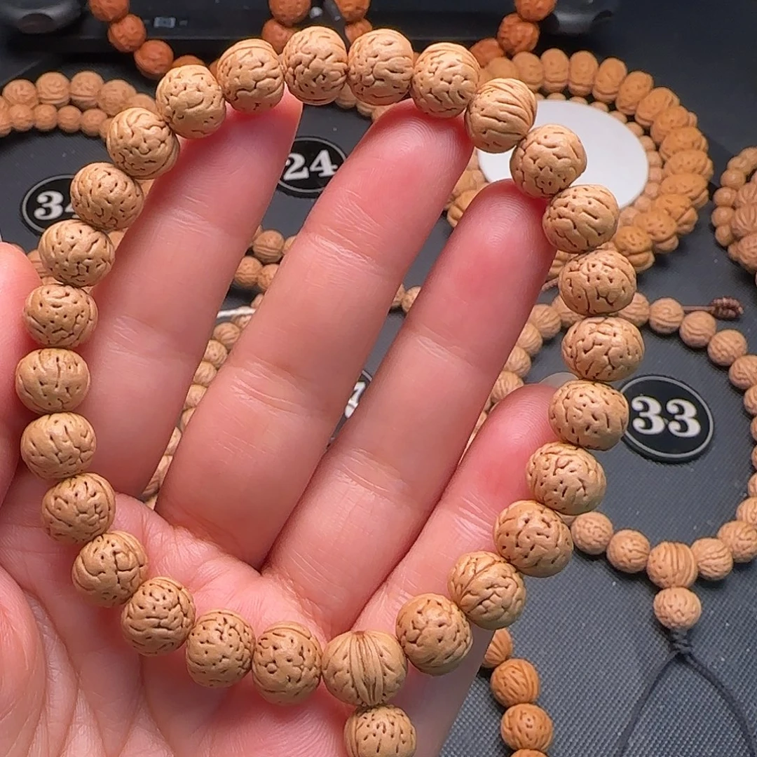 情***天手串桃核磨盘脐中脐