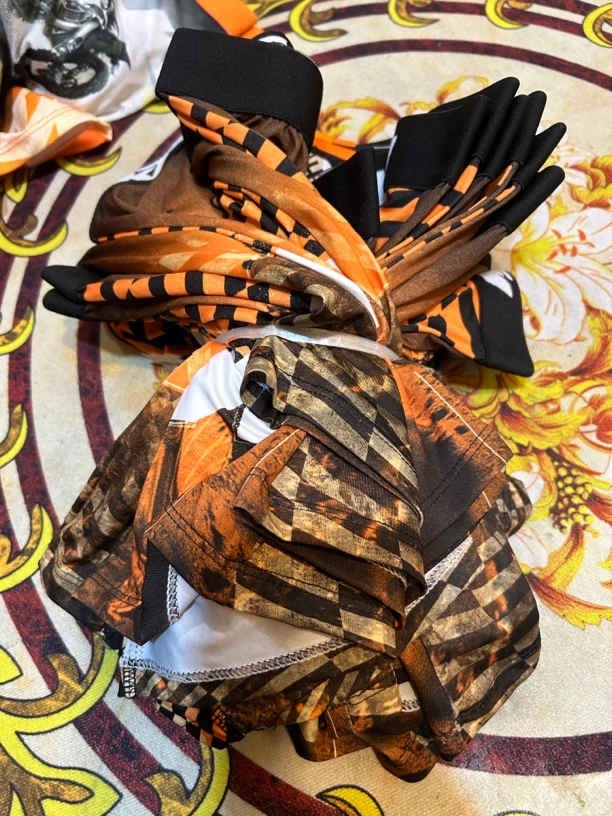 【特价不支持退换】柔软亲肤舒适棉感印花男士短裤