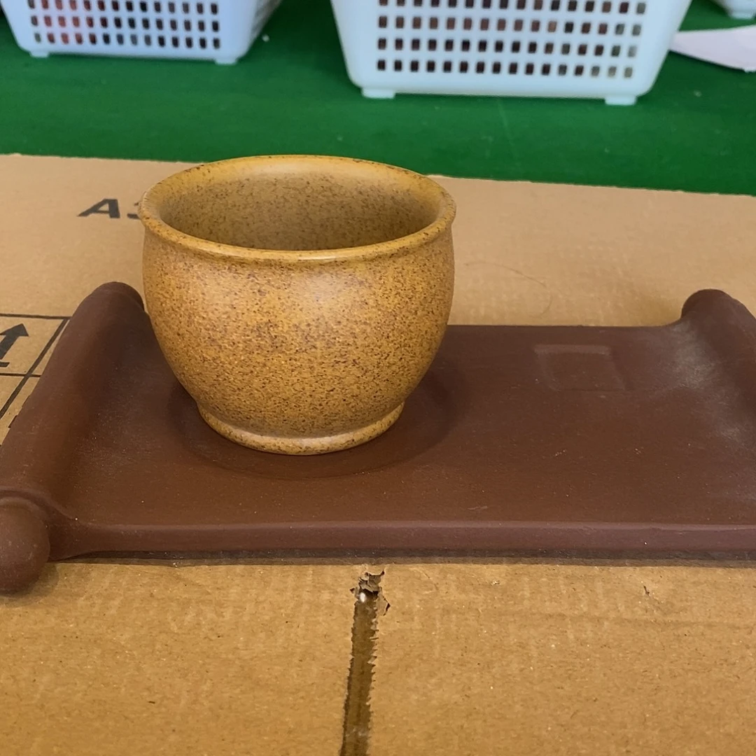 紫砂茶壶紫砂艺术学院的学生