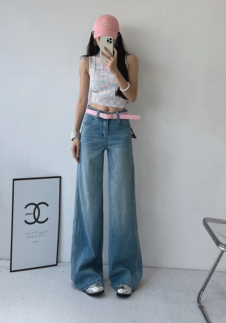 设计师时尚牛仔裤