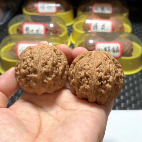 吊坠文玩核桃御尊