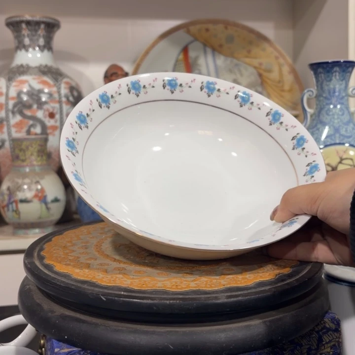 景德镇陶瓷瓷瓷厂