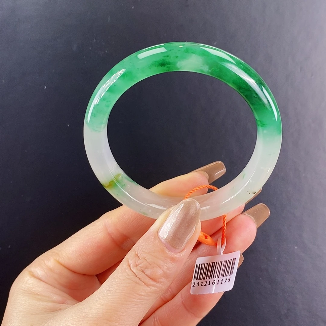 石英质玉手镯未镶嵌非洲翠手镯