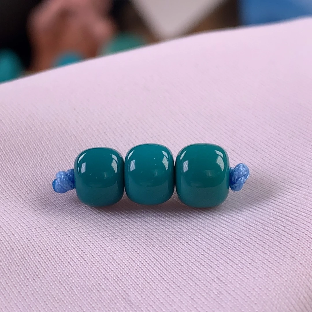 绿松石未镶嵌珠宝奇石7.1-6.7mm