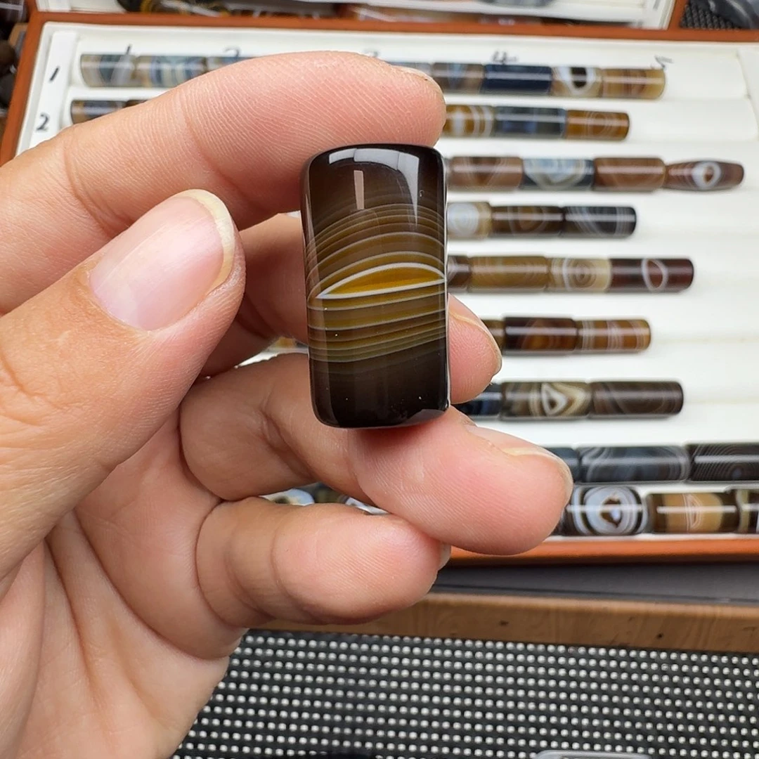 石***动玛瑙/玉髓合金珠宝半成品