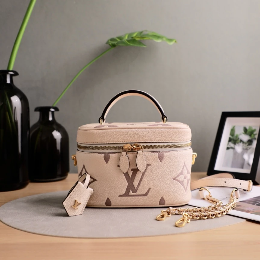 95新 LouisVuitton/路易威登 vanity盒子/单肩包/8276