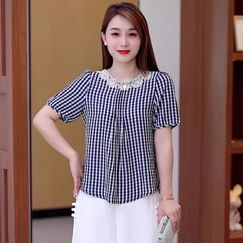 时尚格子衬衫女2025夏季新款时髦洋气宽松显瘦蕾丝边拼接领小衫潮