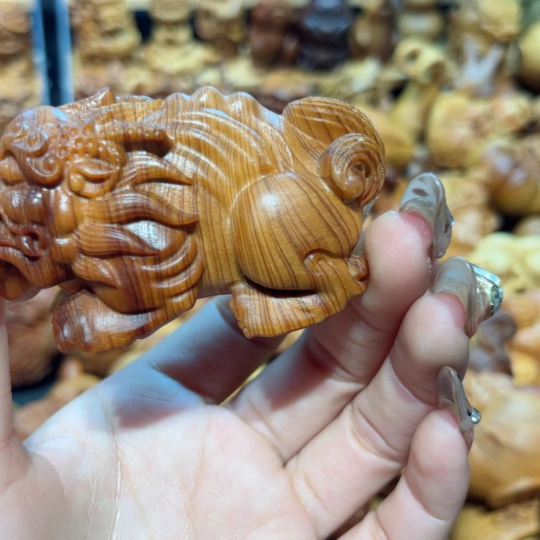 柏木（崖柏）路****。