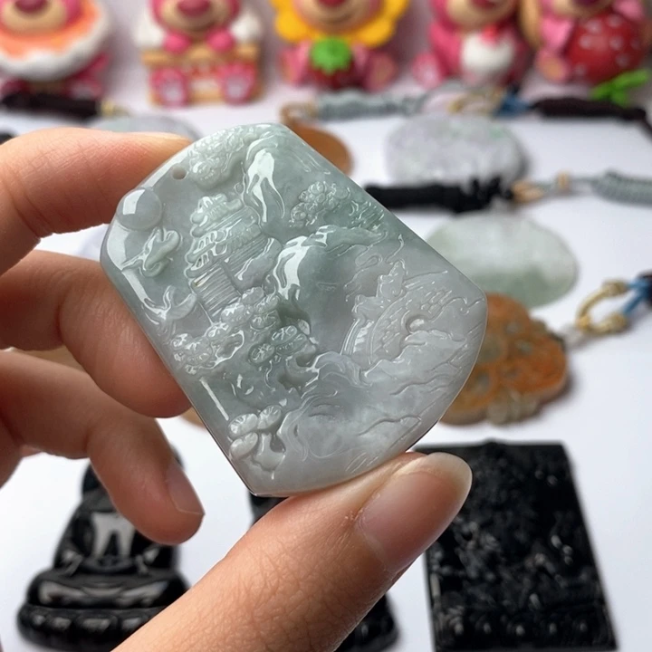 翡翠未镶嵌颈饰翡翠