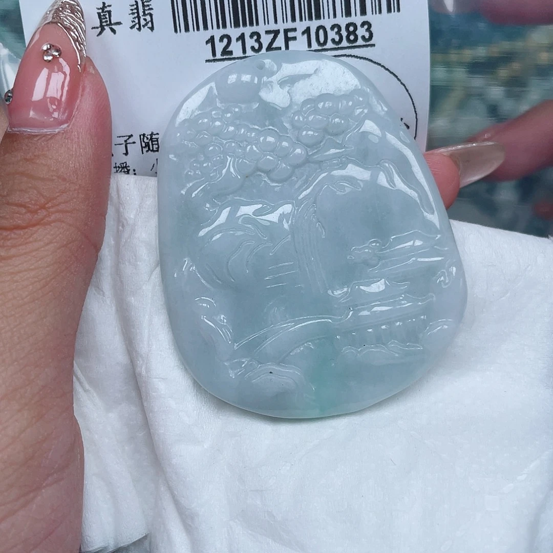 翡翠未镶嵌吊坠(不含链)