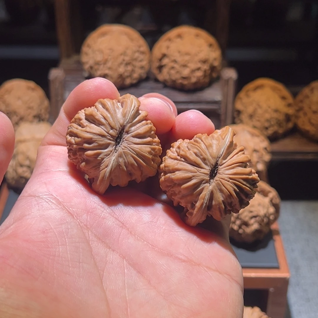 文玩核桃把件38汉高楼