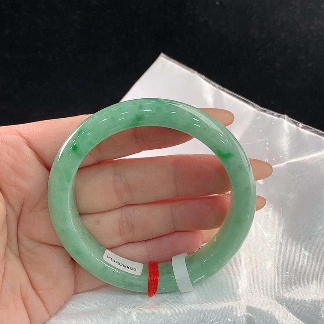 【闪购商品】未镶嵌手镯翡翠57，56/57