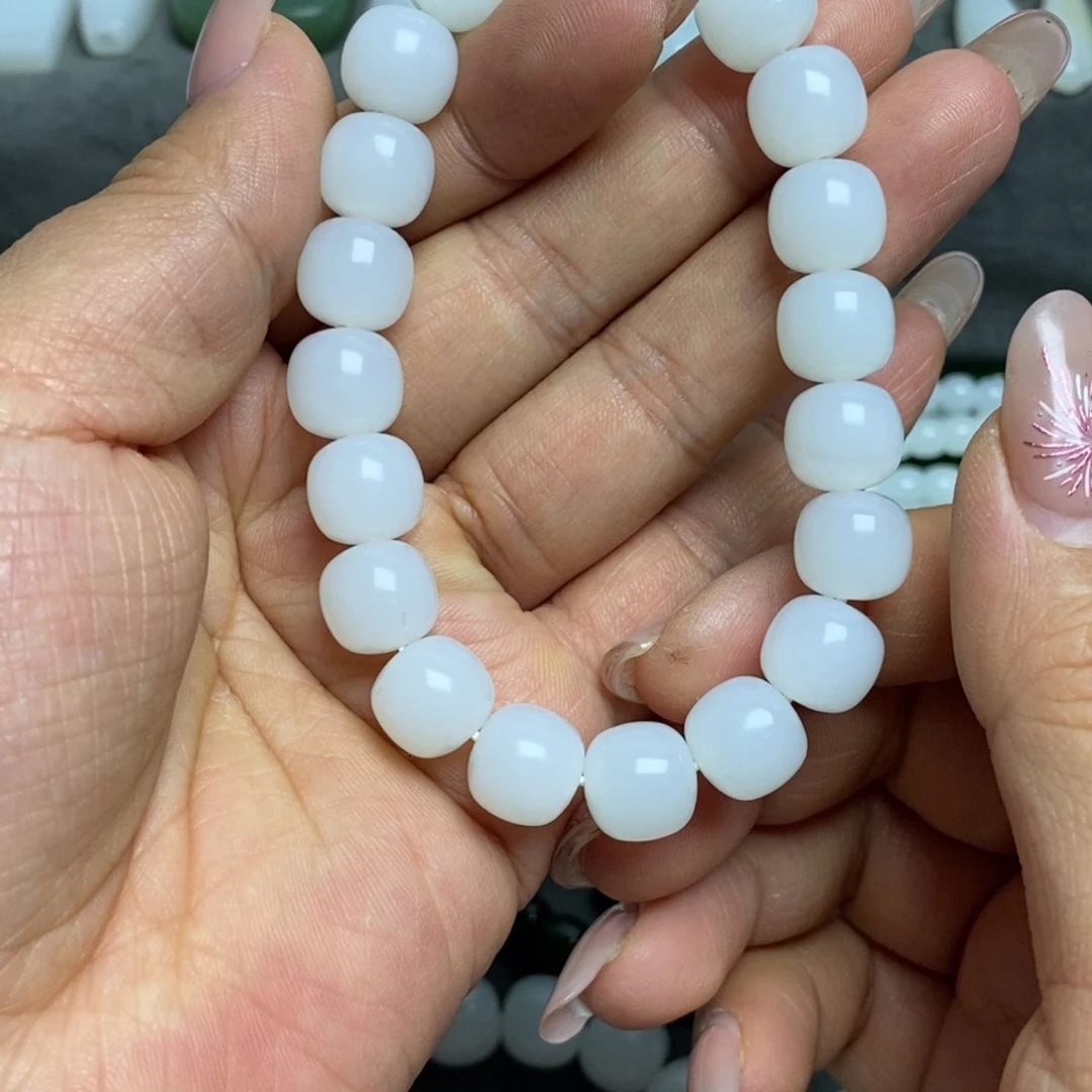 和田玉手链未镶嵌祥****店