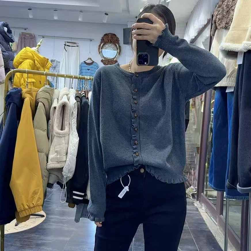 冬季新品减龄甜美花边设计百搭针织开衫毛衣女打底小衫显瘦遮肉潮