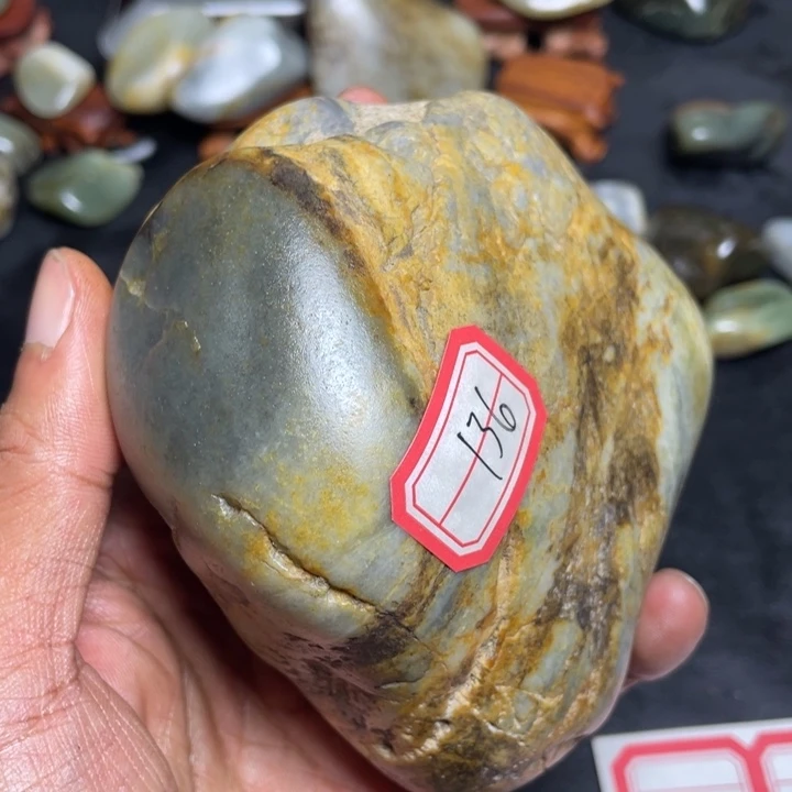 颈饰未镶嵌和田玉136