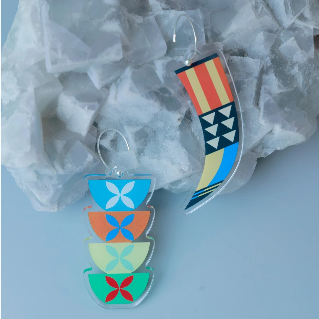 非金属亚克力耳饰 彝族特色漆器造型亚克力耳环时尚可爱甜美彩色