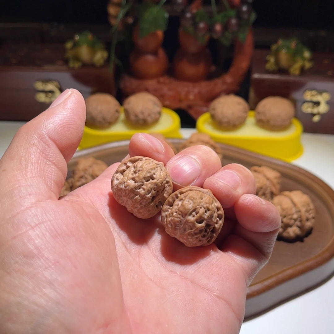 文玩核桃吊坠昌平娃直播中欢迎观看