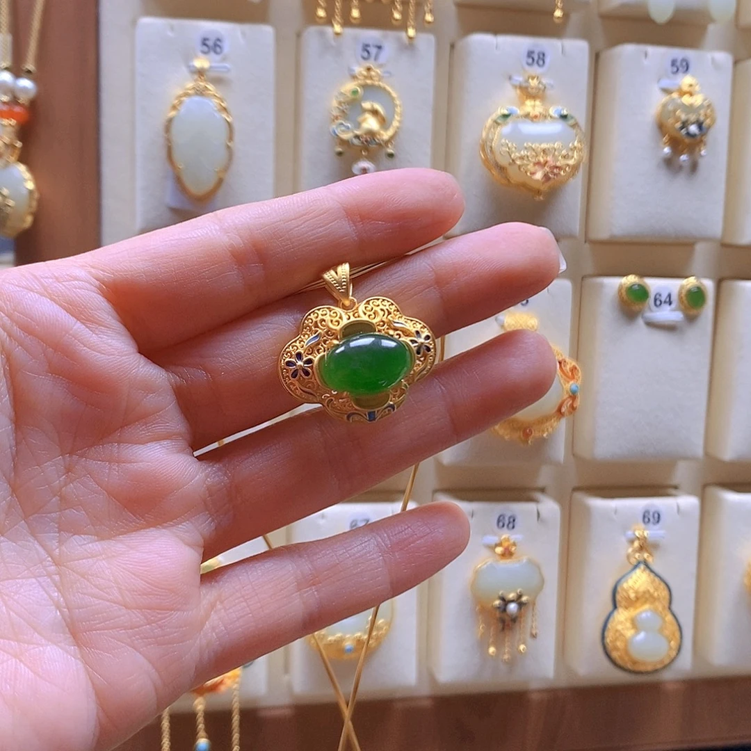 和田玉银S925镶嵌颈饰