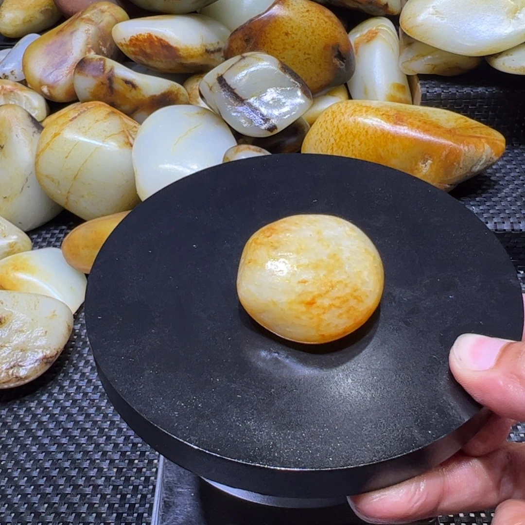 和田玉（子料）未镶嵌颈饰50