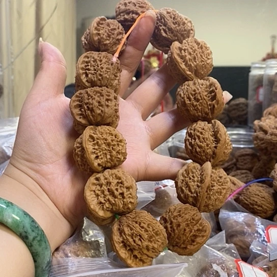 文玩核桃吊坠33左右蚂蚁沟手持
