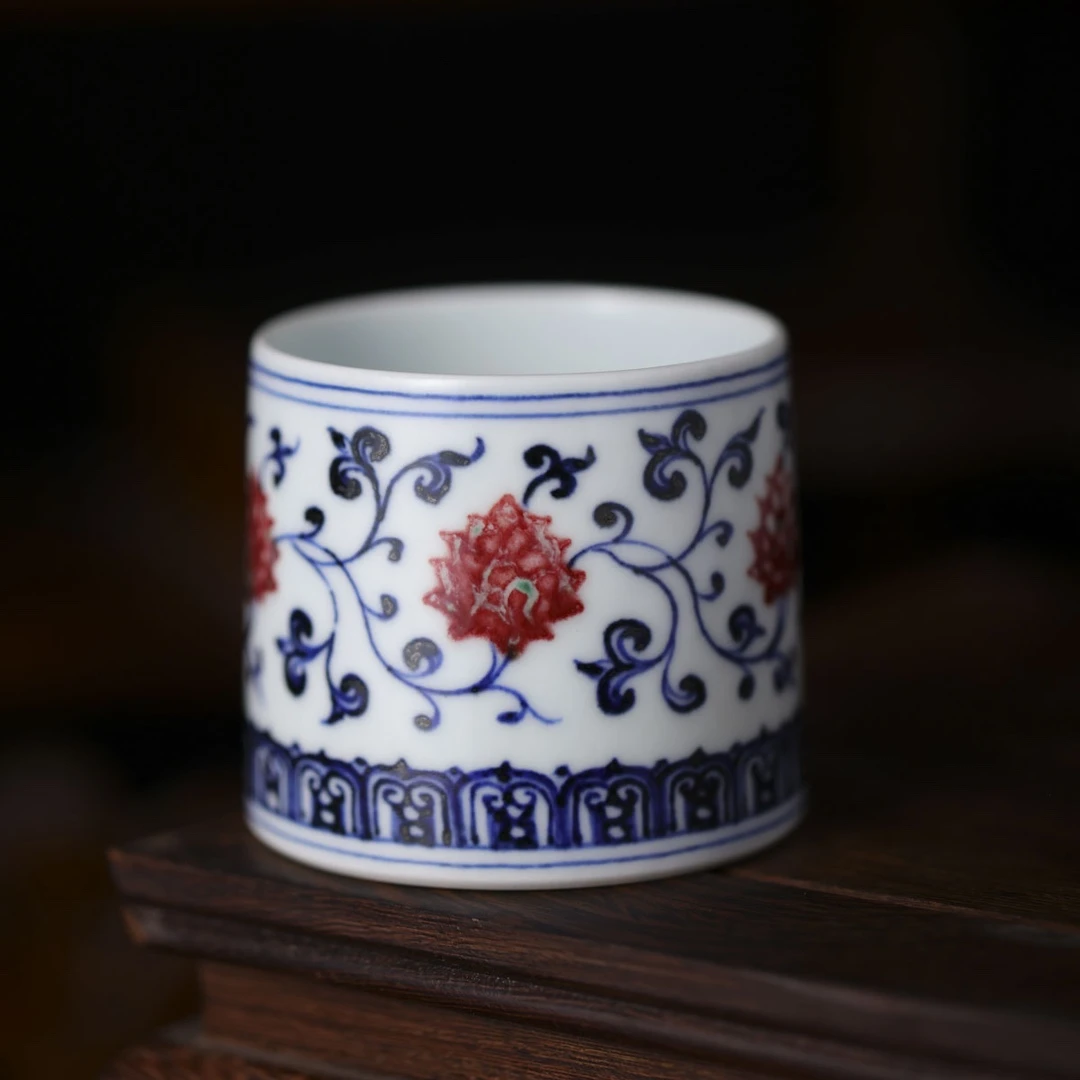 小桥-仿明釉里红缠枝莲直口杯-手工陶瓷有差异