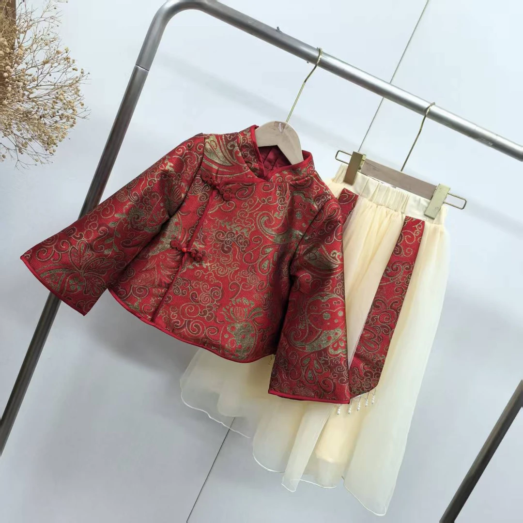 【0593】红色套装（没毛领）B3-9