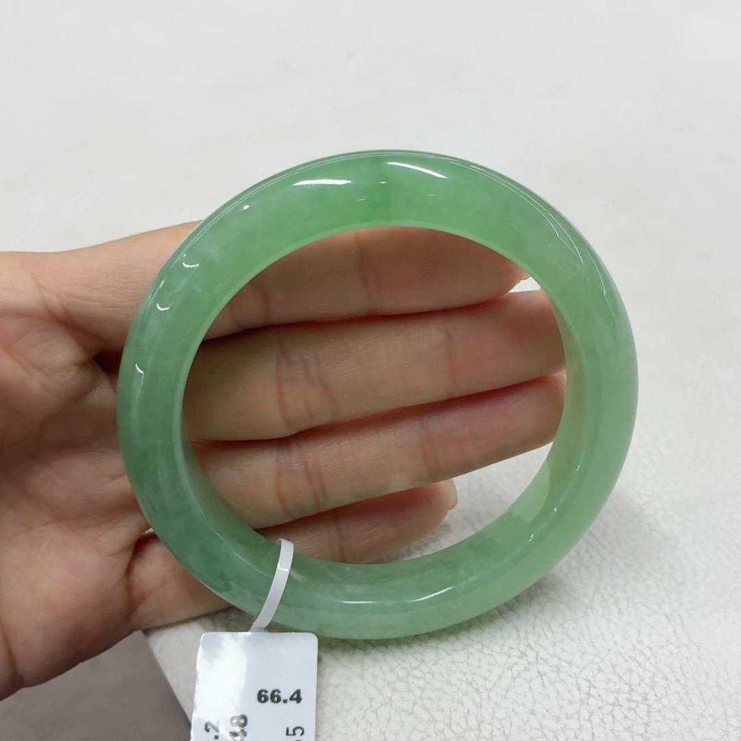 翡翠手镯未镶嵌缅甸翡翠手镯 冰绿57.8