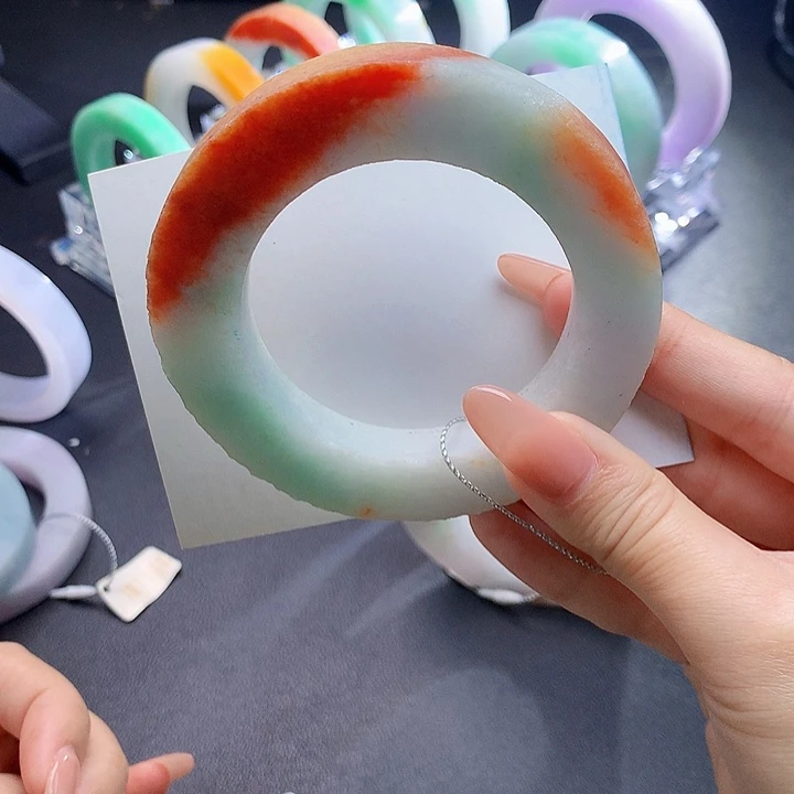 定制翡翠未镶嵌红翡