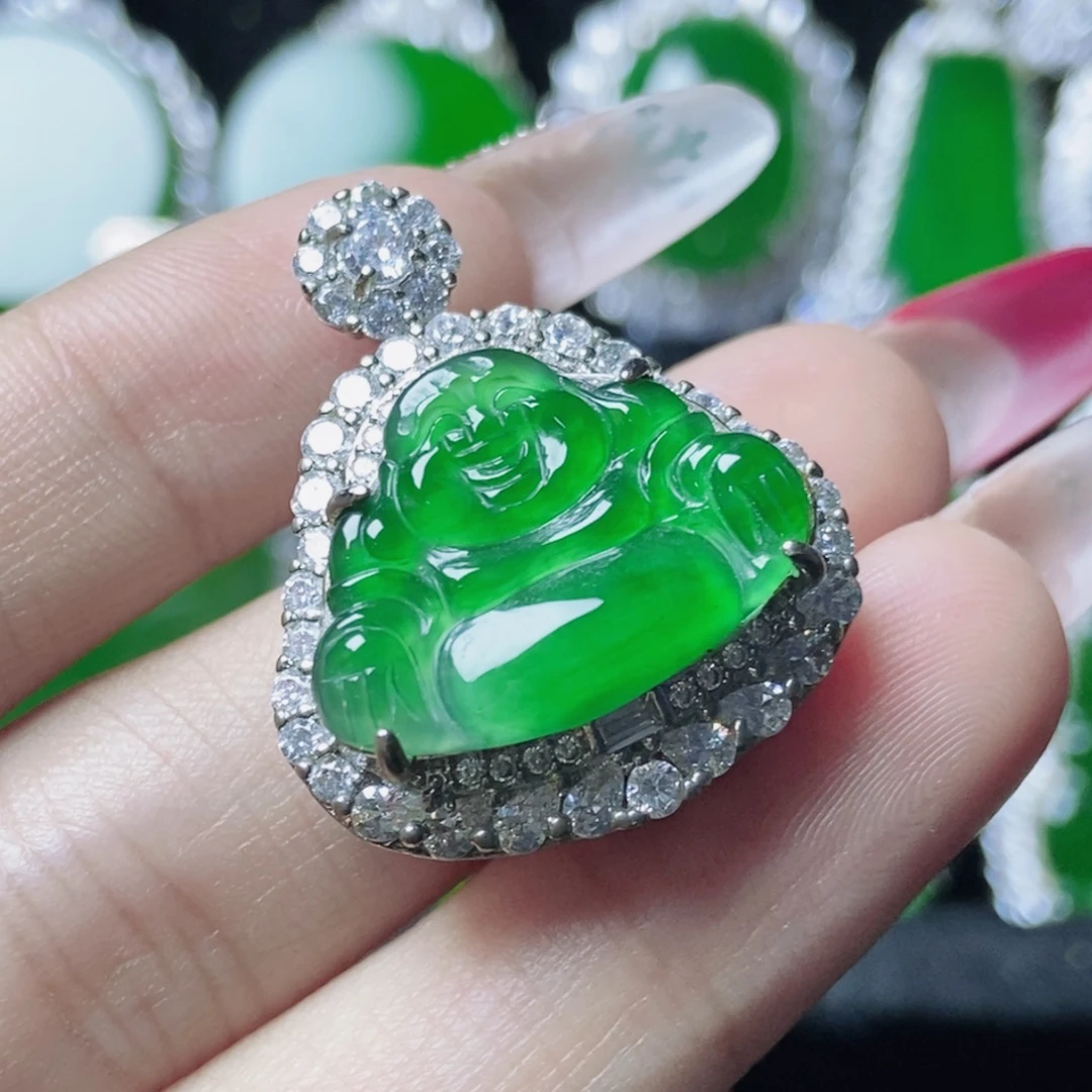 翡翠未镶嵌颈饰