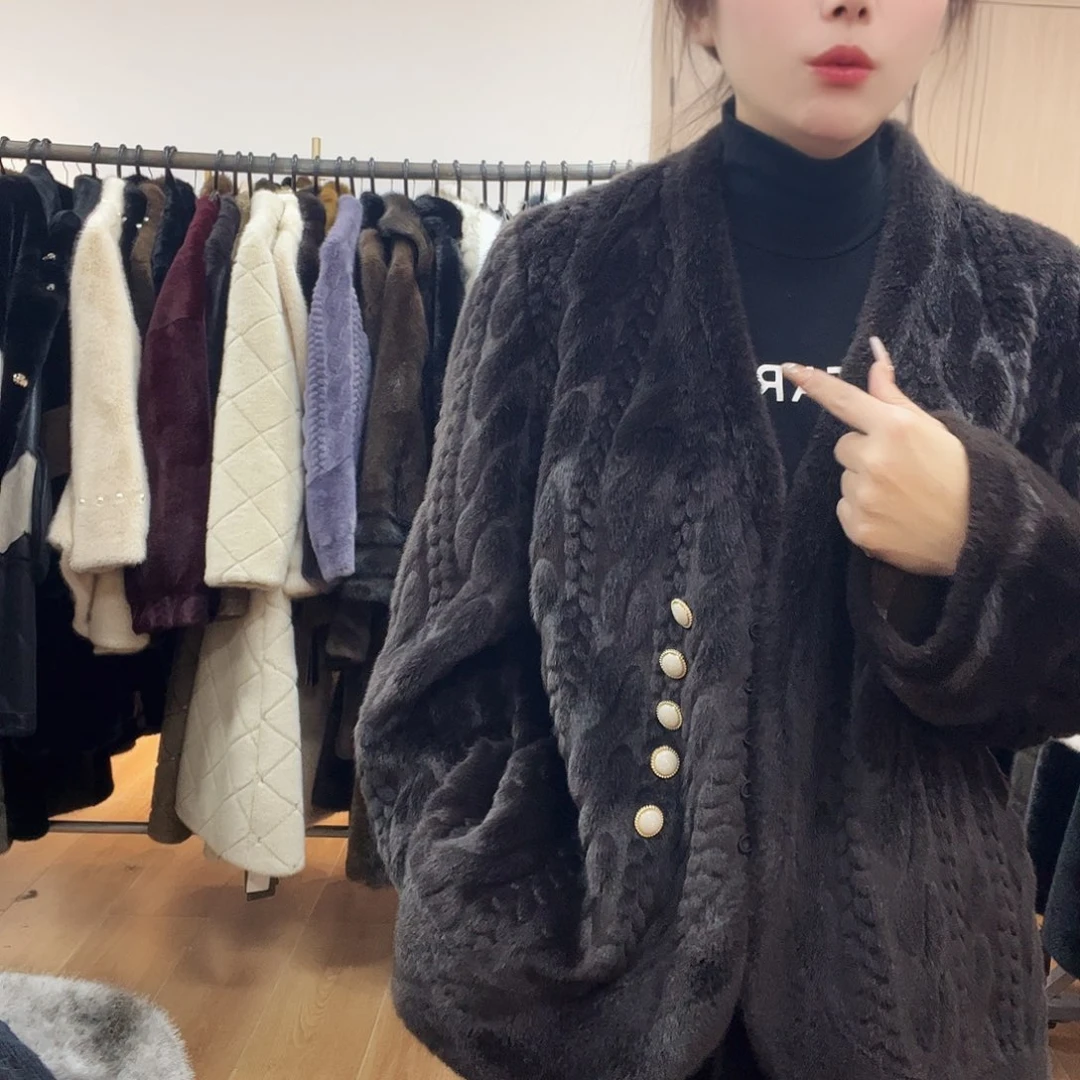 48号皮毛一体外套