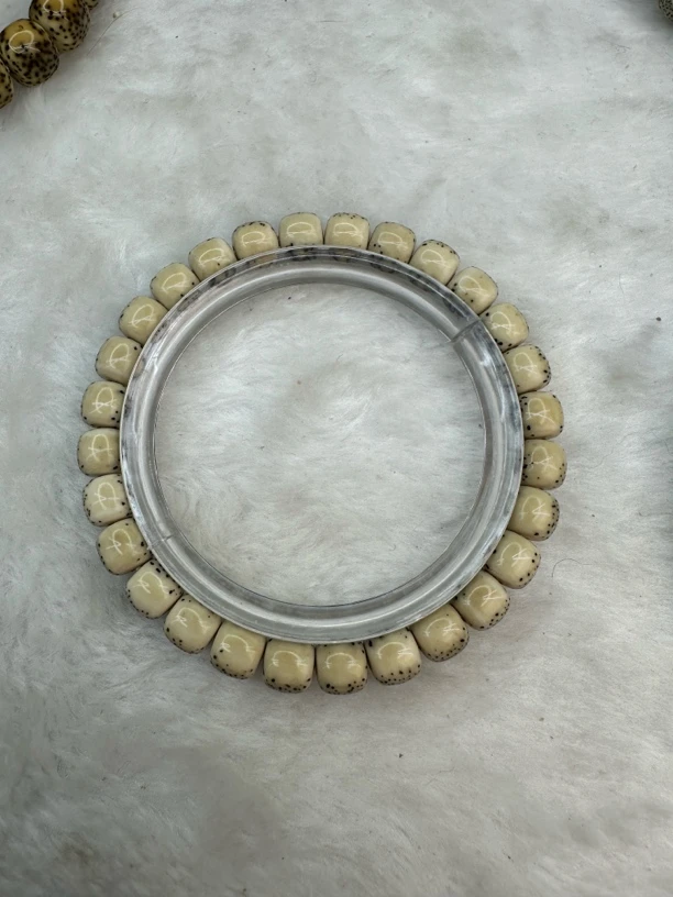 海南原生态石玉料星月菩提手串星月菩提串河豚