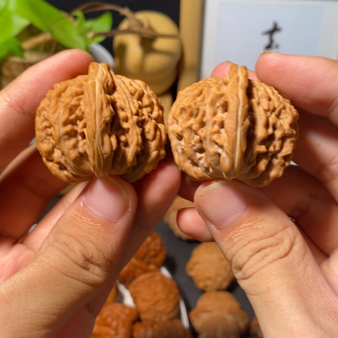 文玩核桃吊坠40蓟县楼子