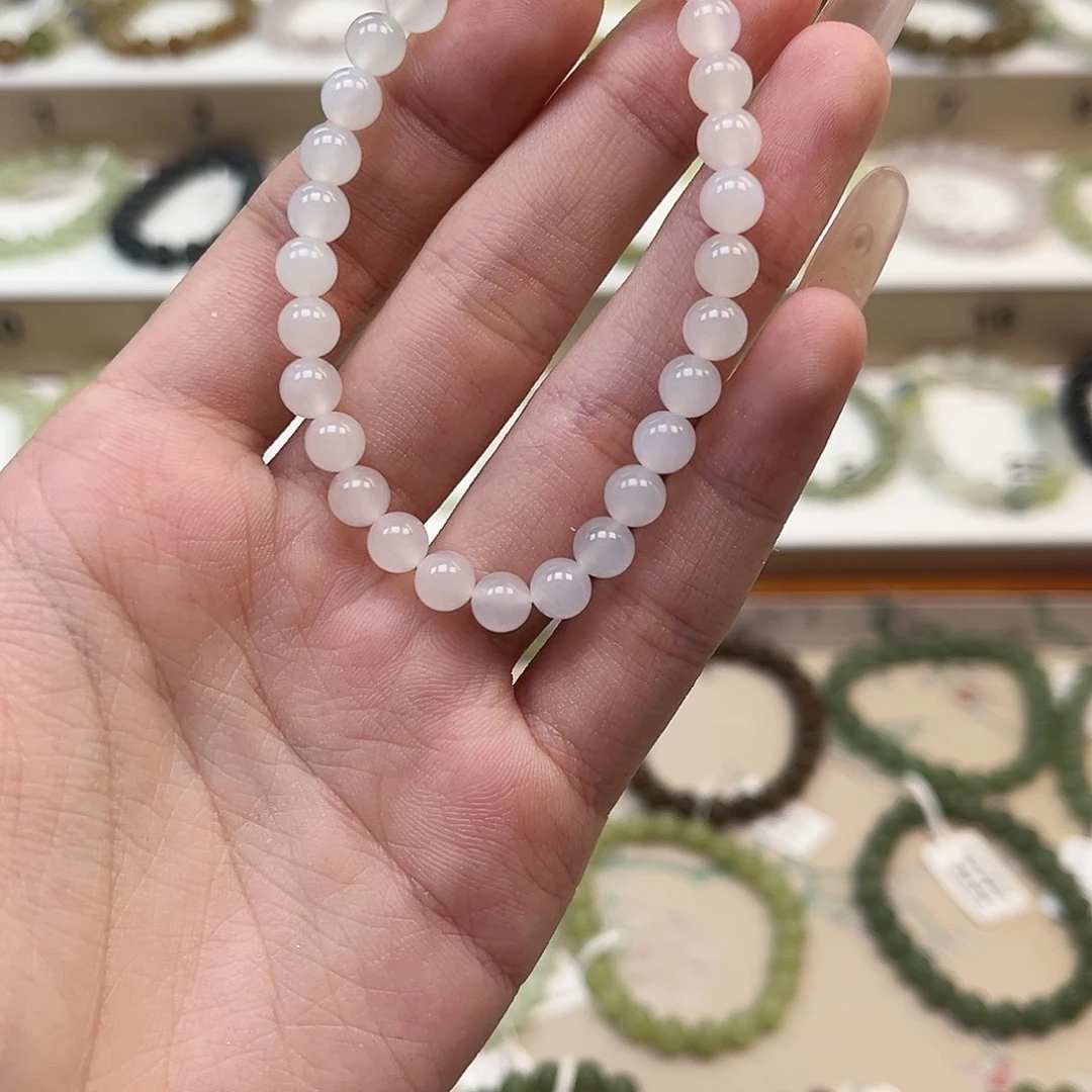 小***刘和田玉未镶嵌手串