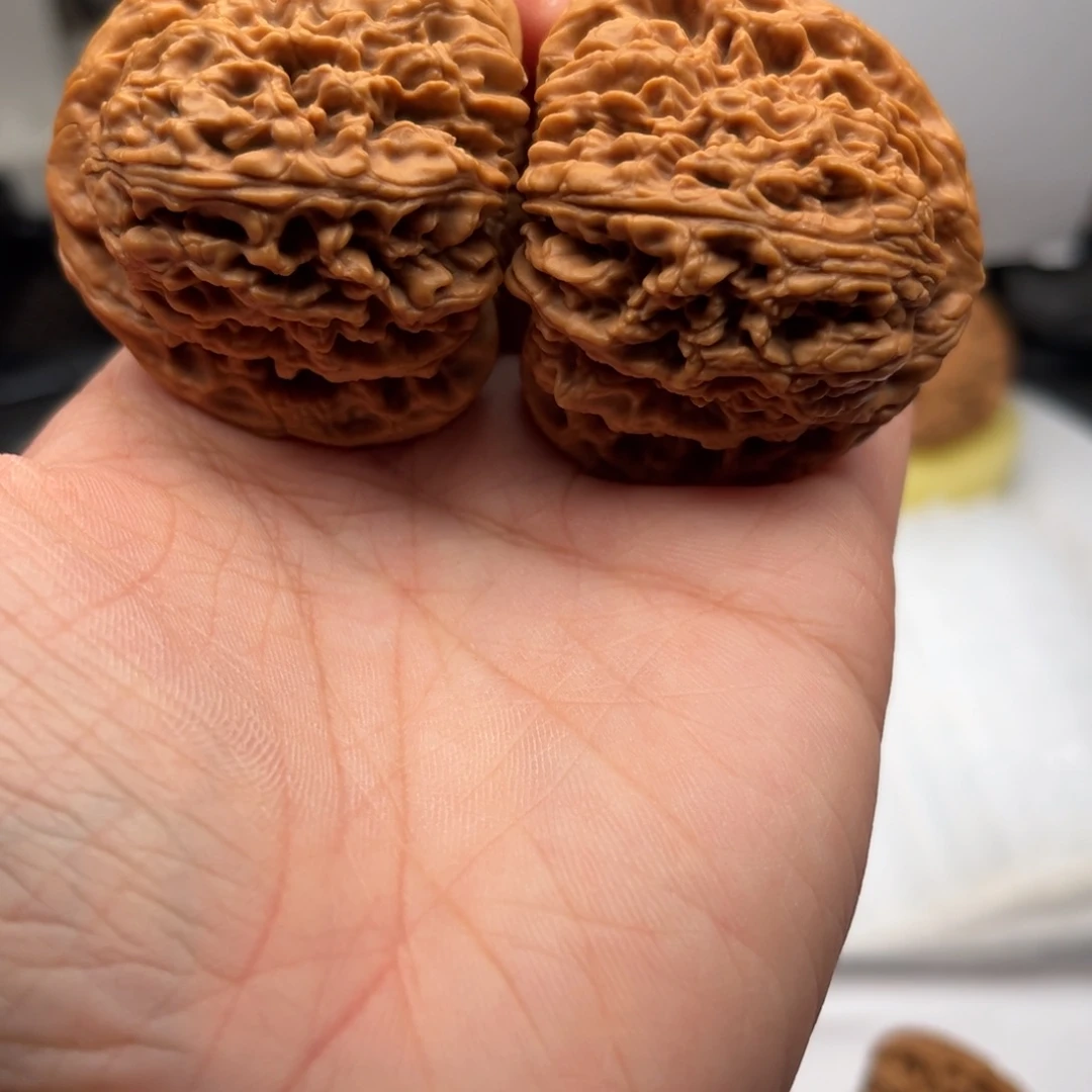 文玩核桃吊坠南疆45