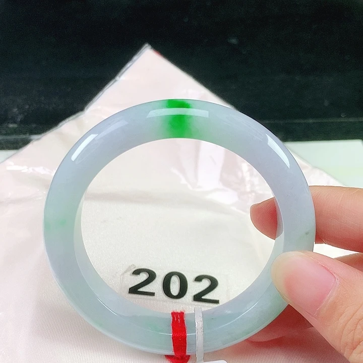 未镶嵌手镯翡翠翡翠手镯