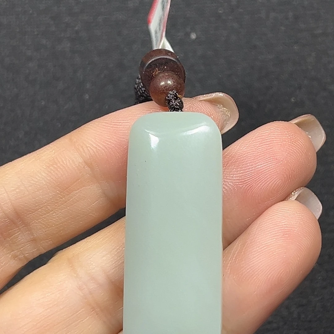 和田玉未镶嵌吊坠(不含链)