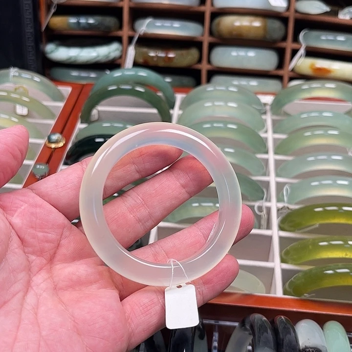 岫玉未镶嵌手镯天然岫玉