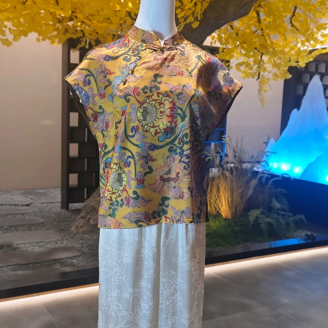 【纤凝】夏季2025新款上衣小衫新中式女装国风立领提花气质短袖衬衫