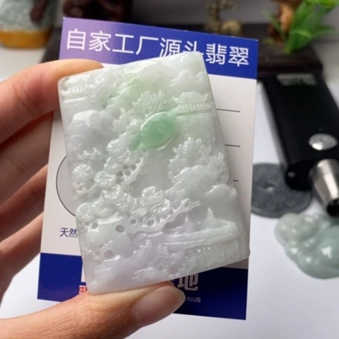 翡翠未镶嵌颈饰翡翠