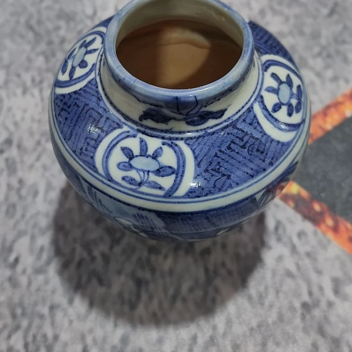 陶瓷用****2青花小罐子一个全品