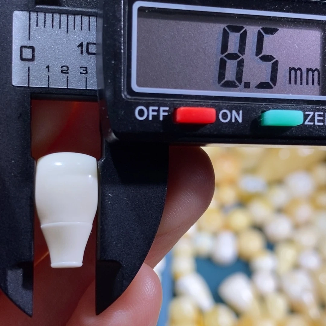 蜜蜡裸石未镶嵌配饰