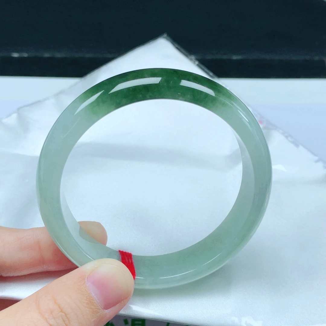 未镶嵌手镯翡翠58