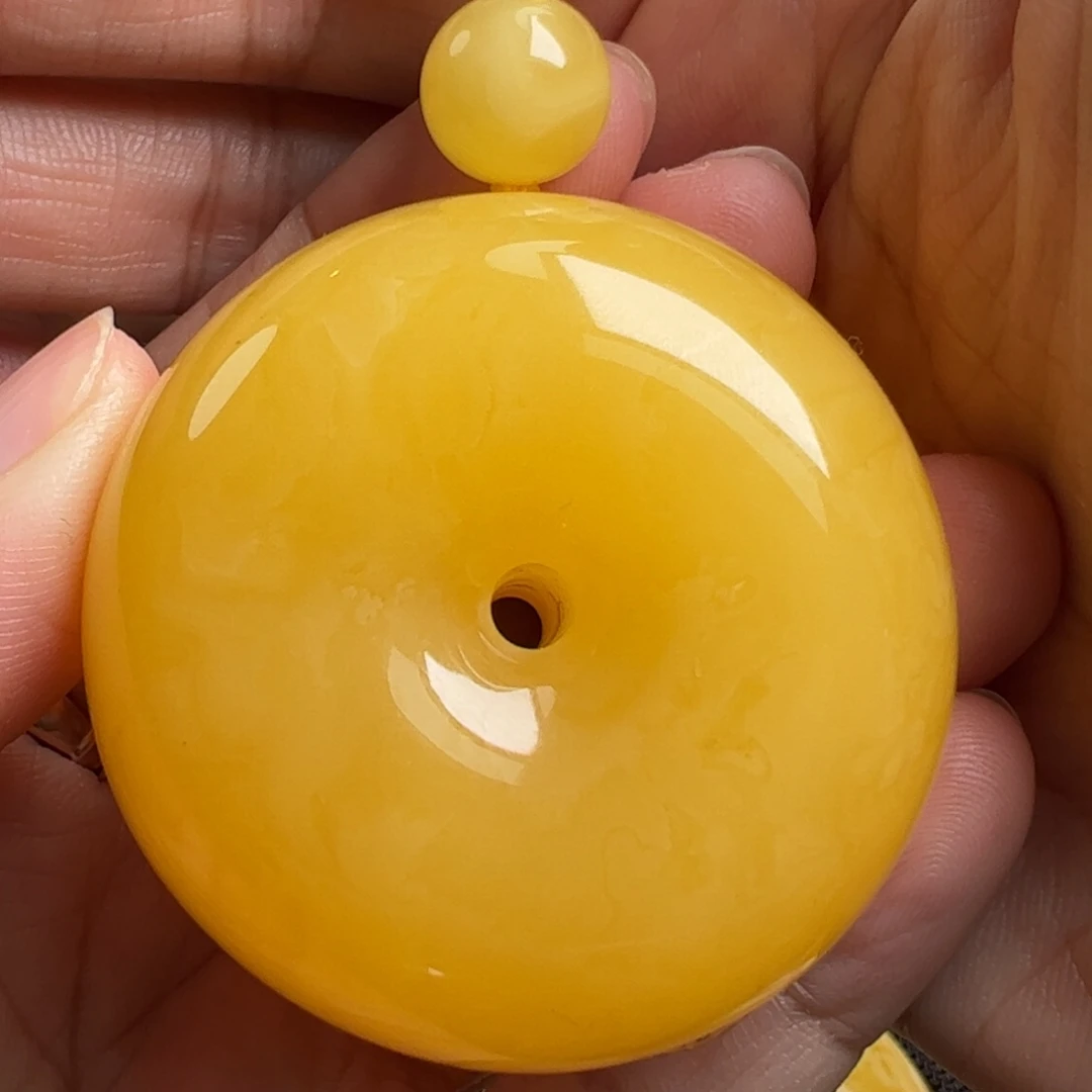 蜜蜡未镶嵌毛衣链无优化无烤色无补胶无覆膜无辐照无煮蜜