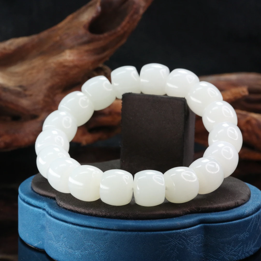 24和田玉羊脂白玉直切手串/100615北京中保拍卖