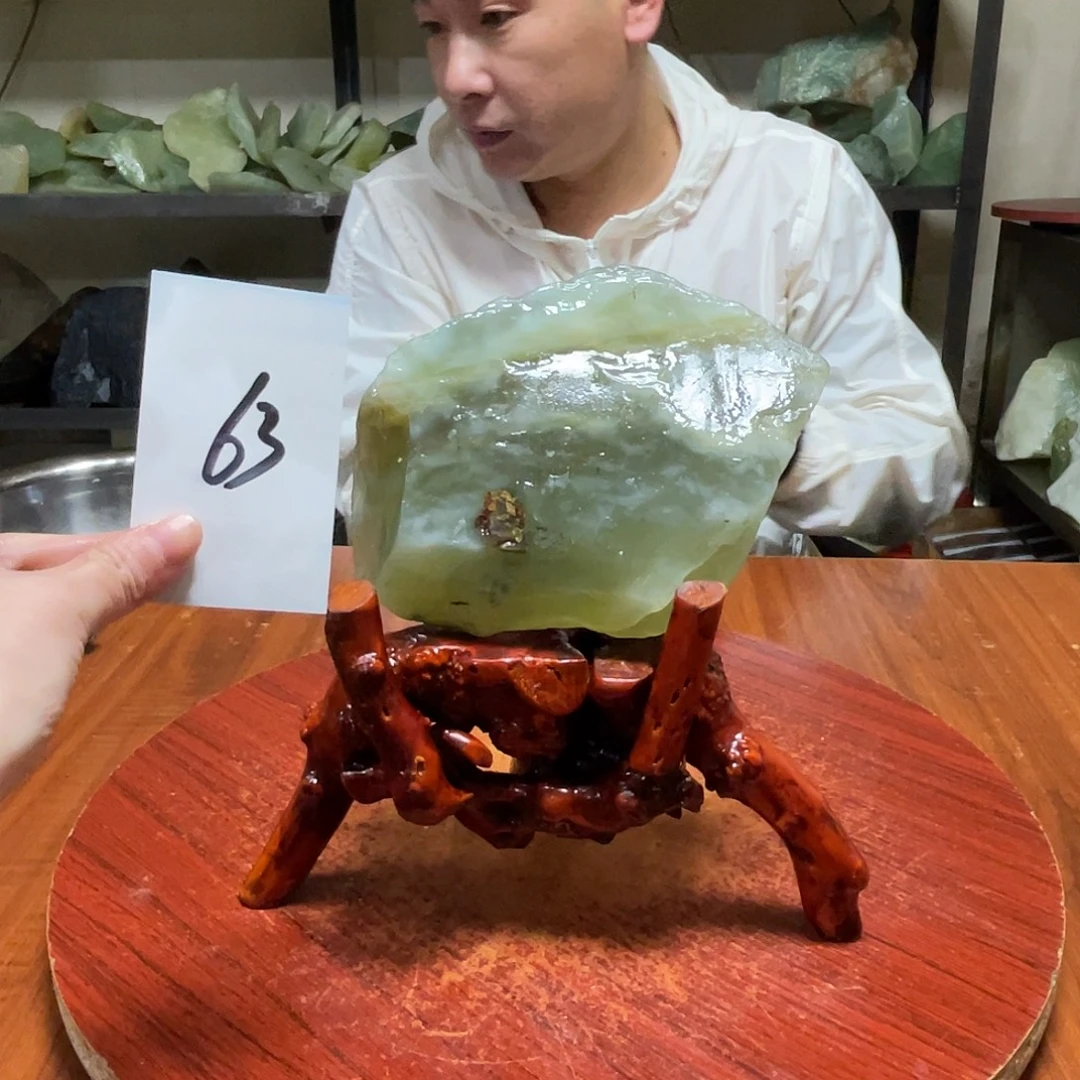 蛇纹石玉未镶嵌原石63