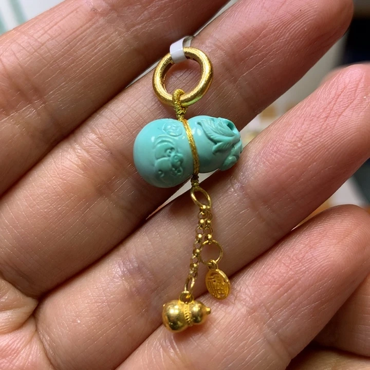 绿松石18K金镶嵌吊坠